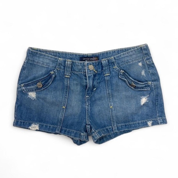 2000s Y2K Levi's Blue Denim Shorts 7 Medium‎ Wash Cargo - Picture 1 of 6